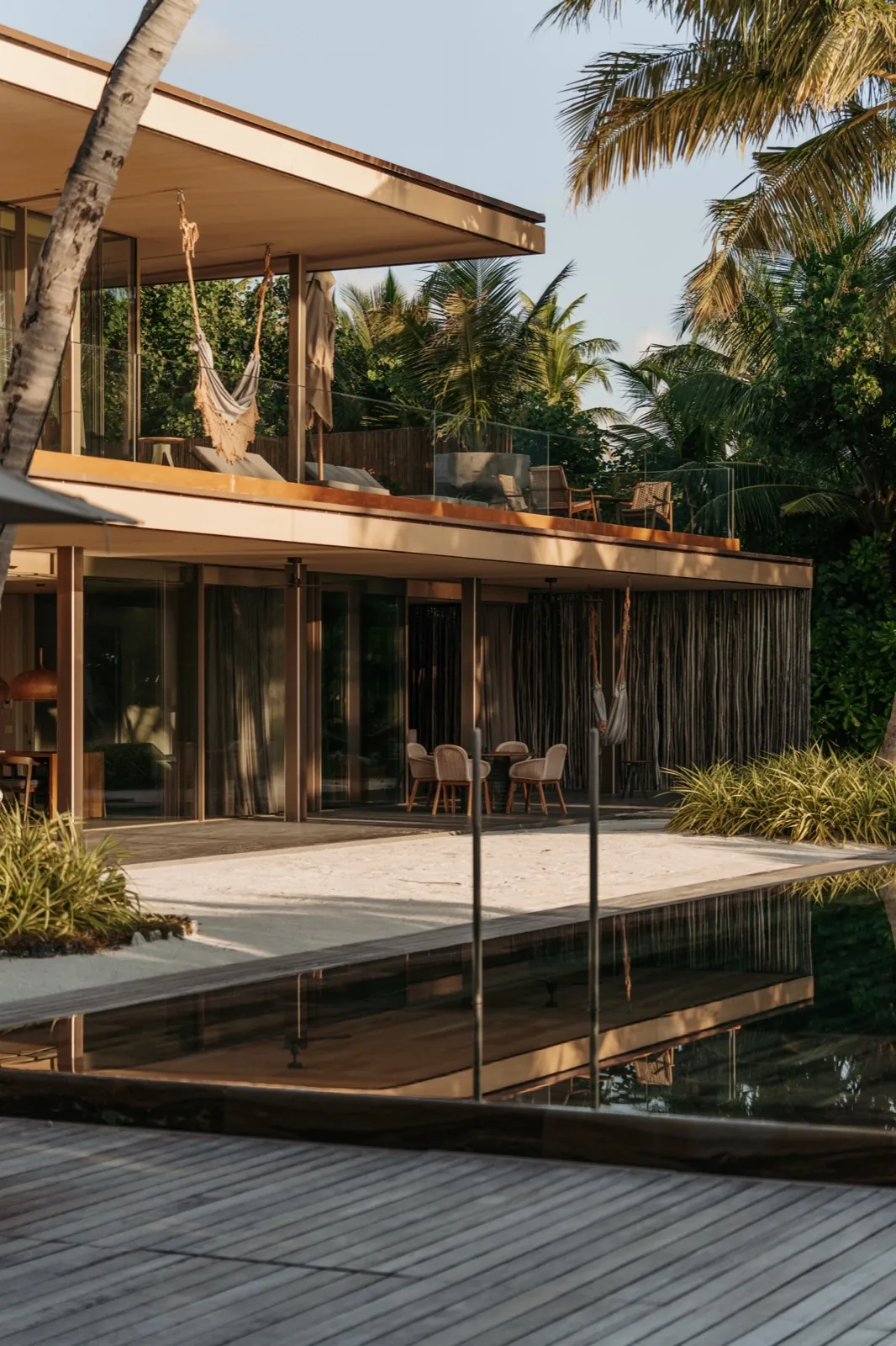 Hotelfotografie — Patina Maldives Hospitality-Reference