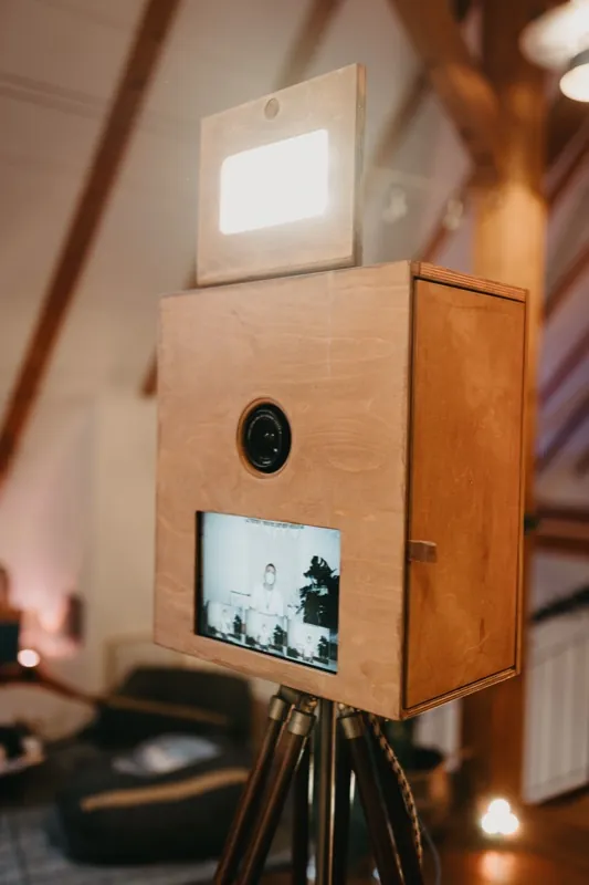 Fotobox mieten Frankfurt: Preise, Anbieter & Tipps